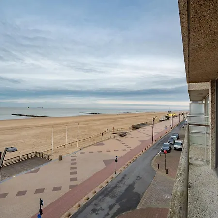 شقة Op De Zeedijk In Knokke Voor Max 7 Personen-3